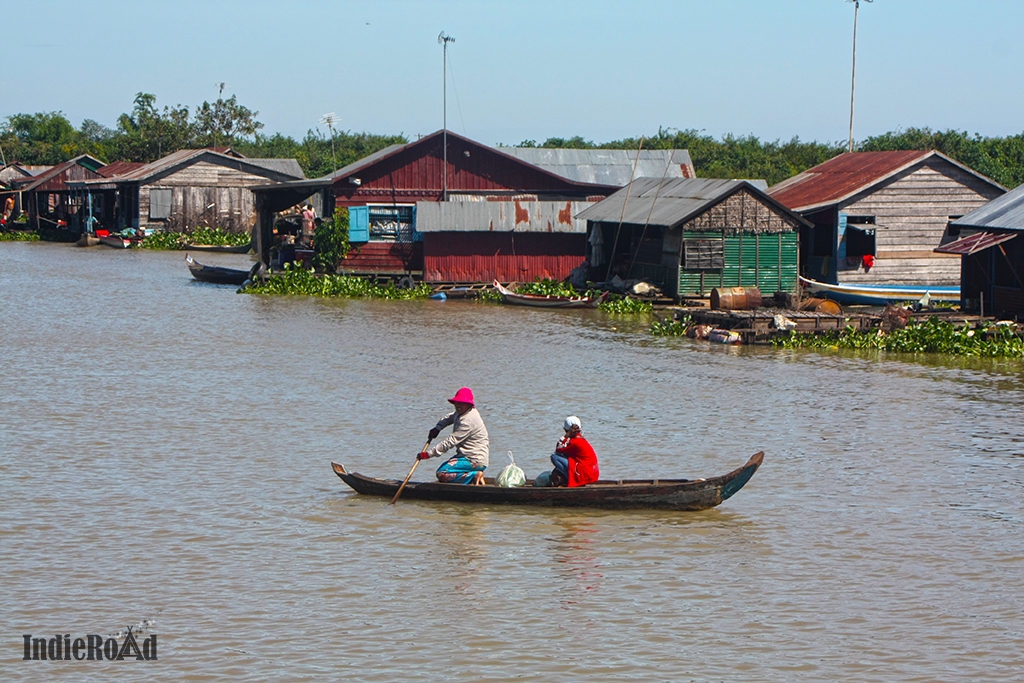 cambogia lago tonle sap villaggi galleggianti siem reap